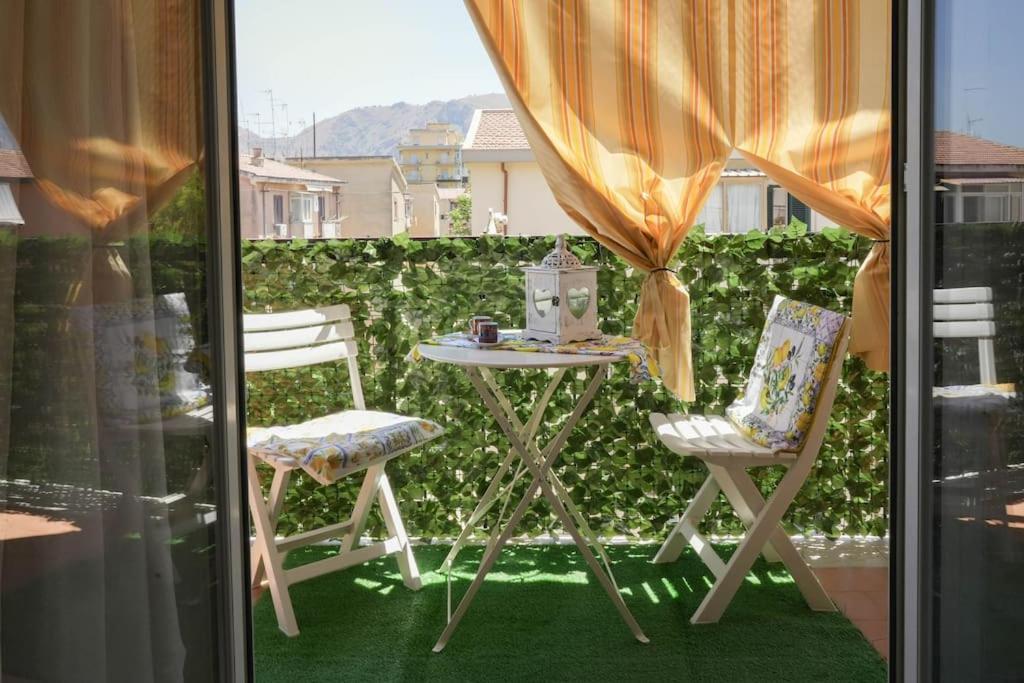 Dolce Sicily A 2Km Dal Centro Apartment Palermo Exterior photo